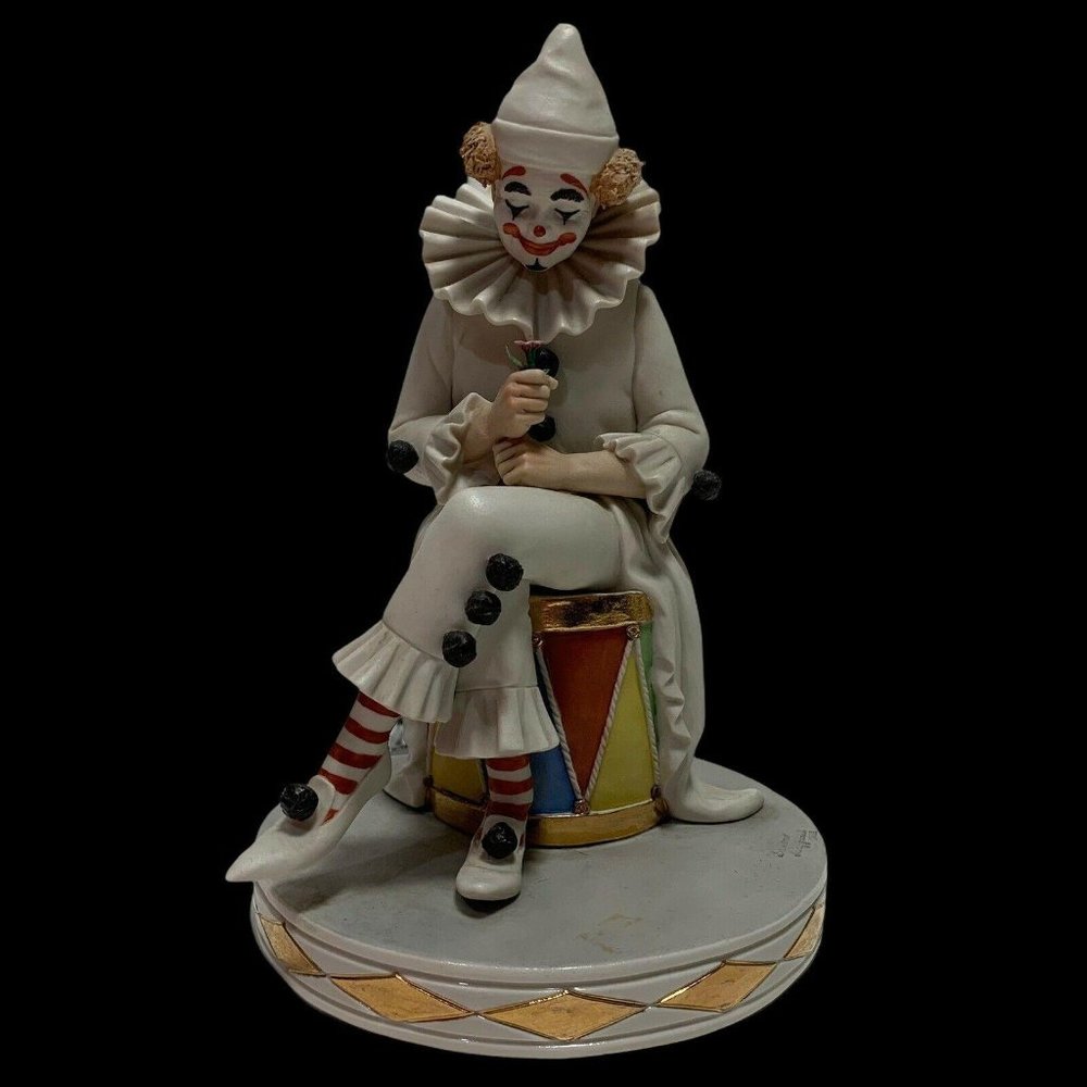 Vintage Capodimonte Sandro Maggioni 1982 Pagliacci